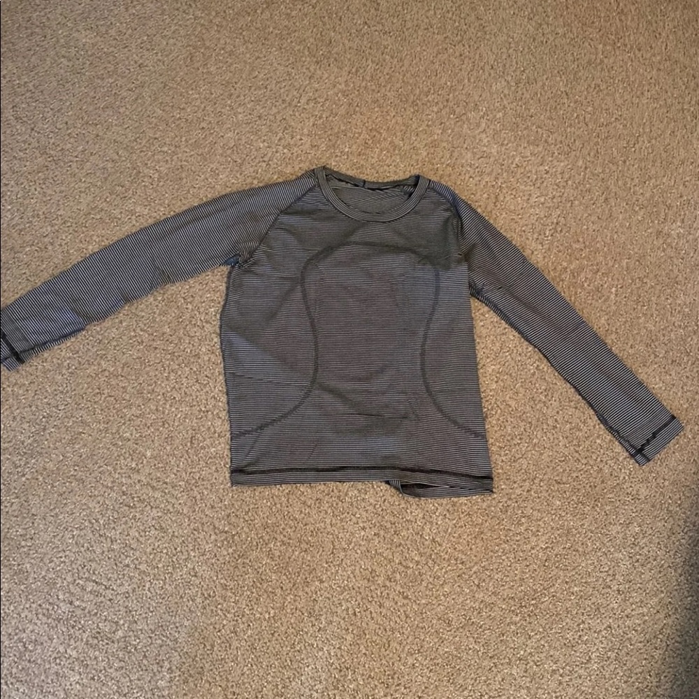Lululemon Swiftly Relaxed Fit